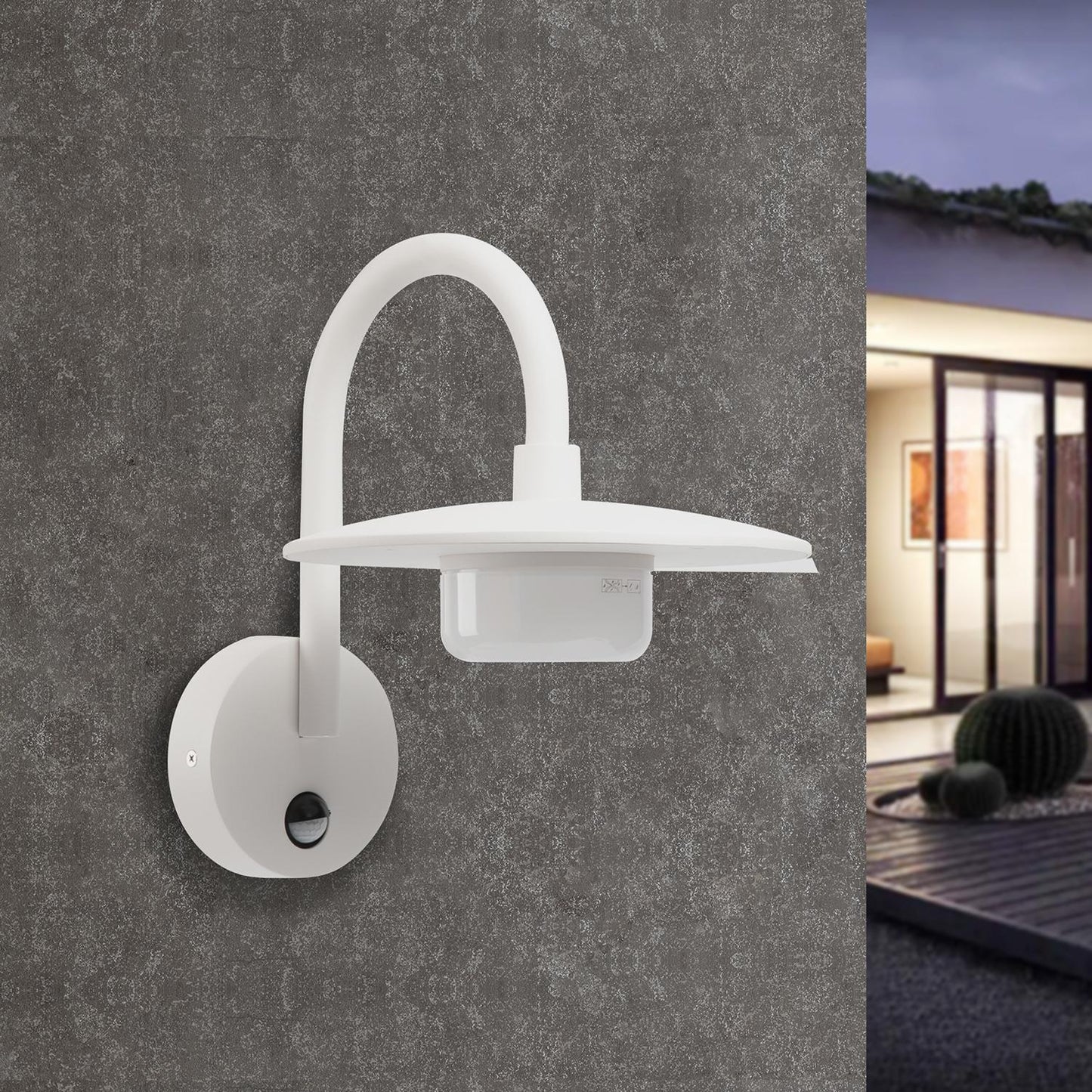 Outdoor Wall Light/ Path Light